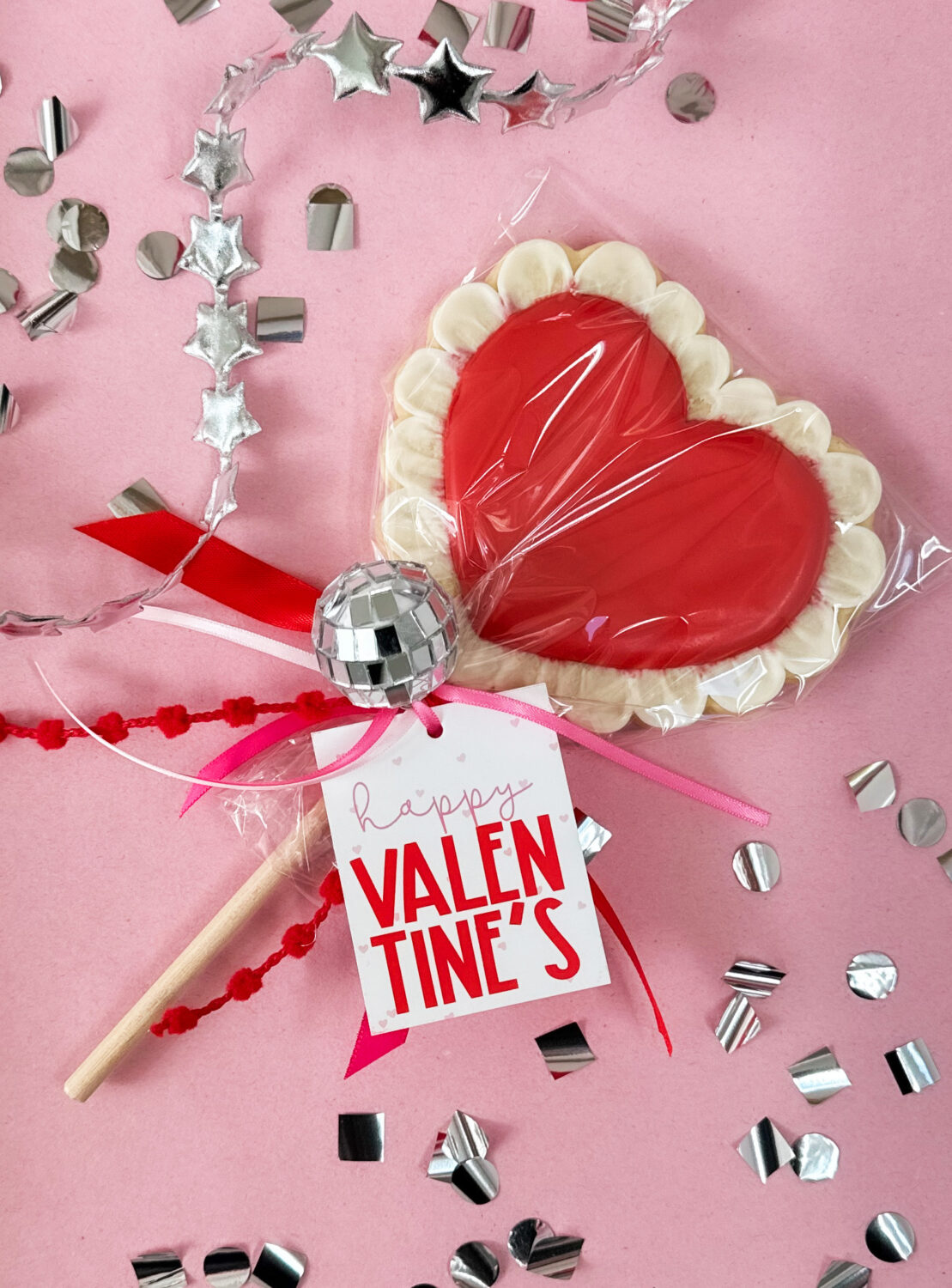 Scalloped Heart Cookie Stick